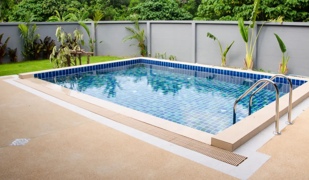 Read more about the article The Ultimate Guide to Pool Construction in Knoxville