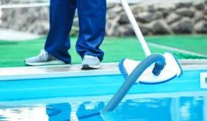 Read more about the article The Art of Keeping Knoxville Swimming Pools Sparkling Clean